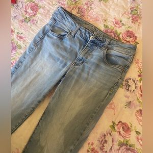 Size 8 American eagle jeans